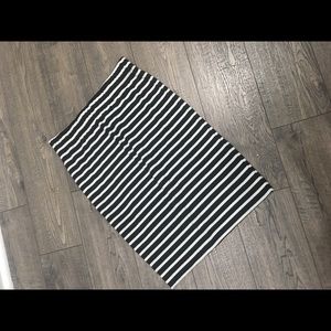Bar III spandex striped skirt
